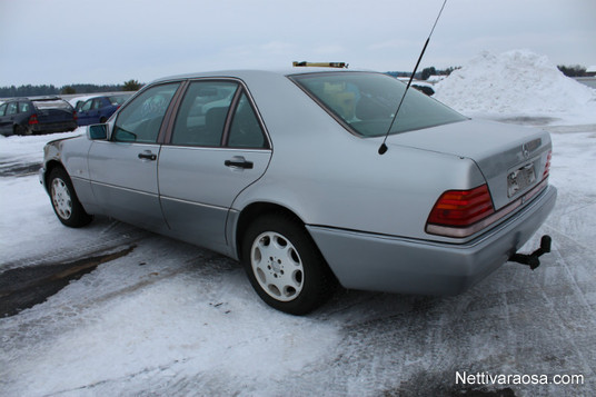 W140 задняя фара