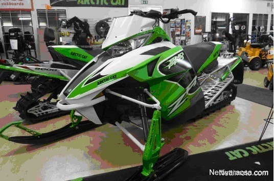 Arctic Cat MYYDÄÄN OSINA TARJOUSTEN PERUSTEELLA