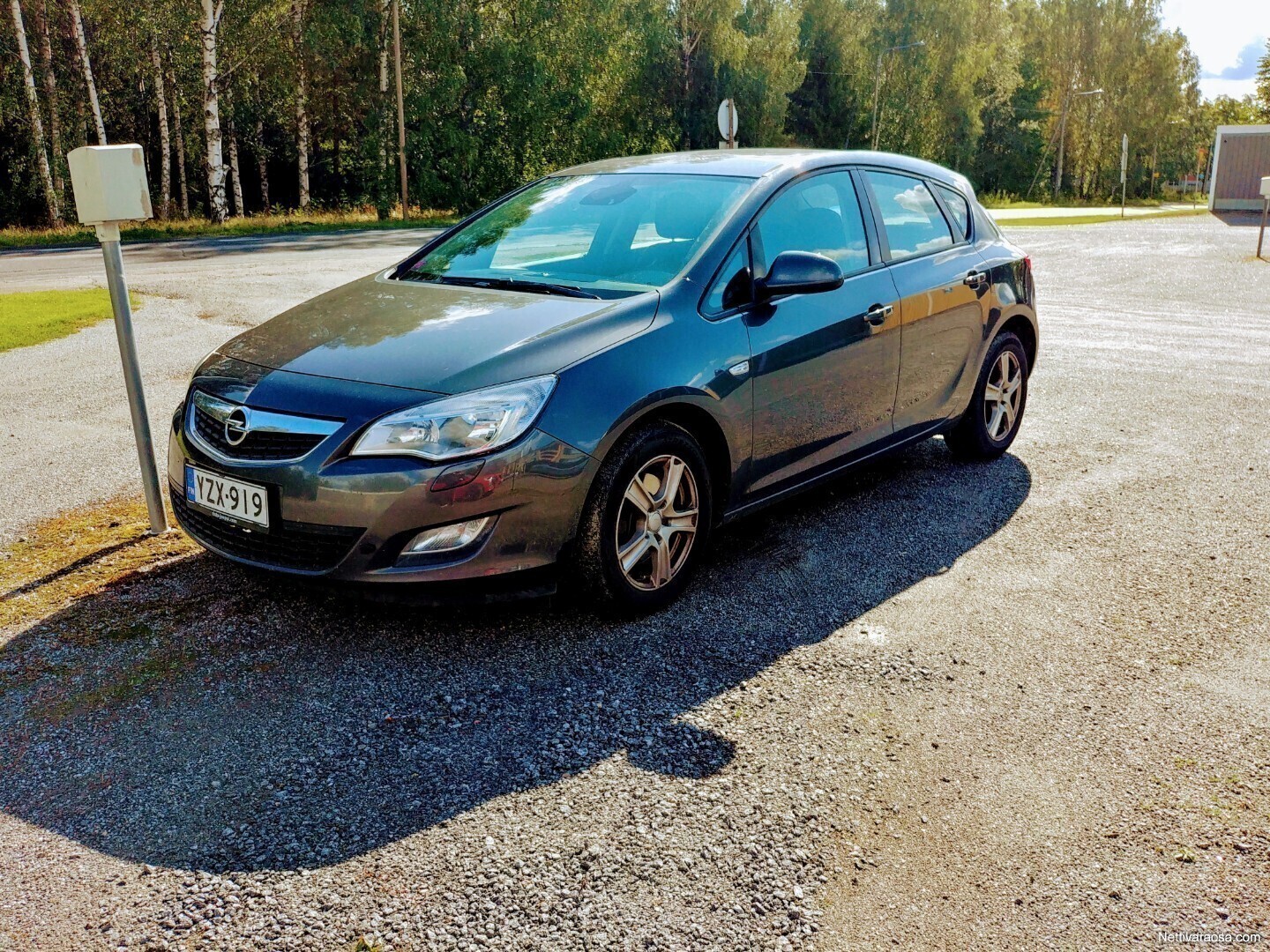 Opel astra j 2011