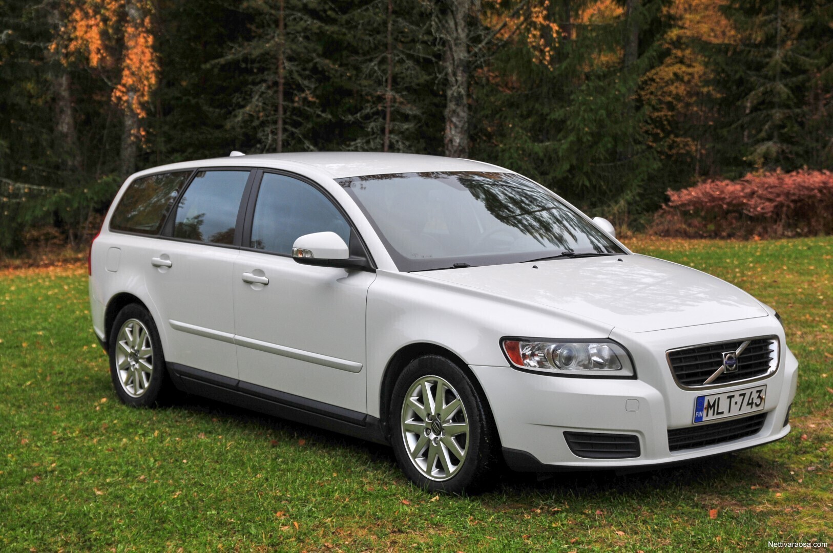 Volvo v50 2010