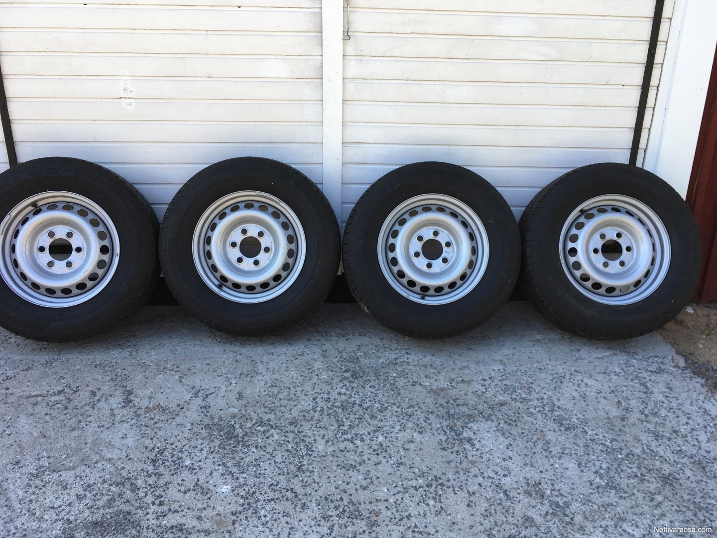 Nettivaraosa Kumho Kumho radial Mb sprinter Mb sprinterin sopivat