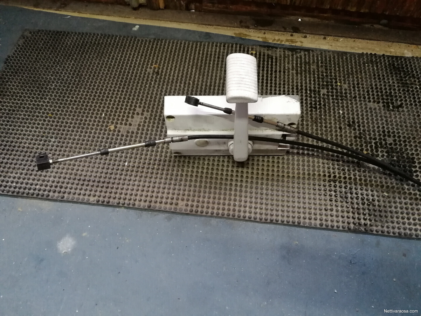 Nettivaraosa OMC Kaukohallintalaite Veneen varusteet ja varaosat