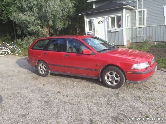 Volvo v40 1996