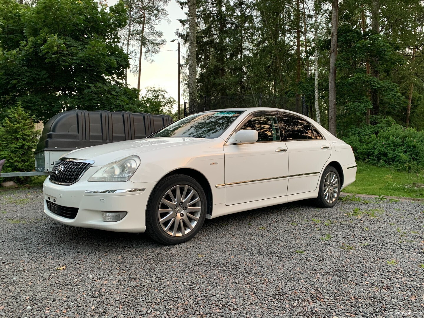 Toyota crown majesta 2006