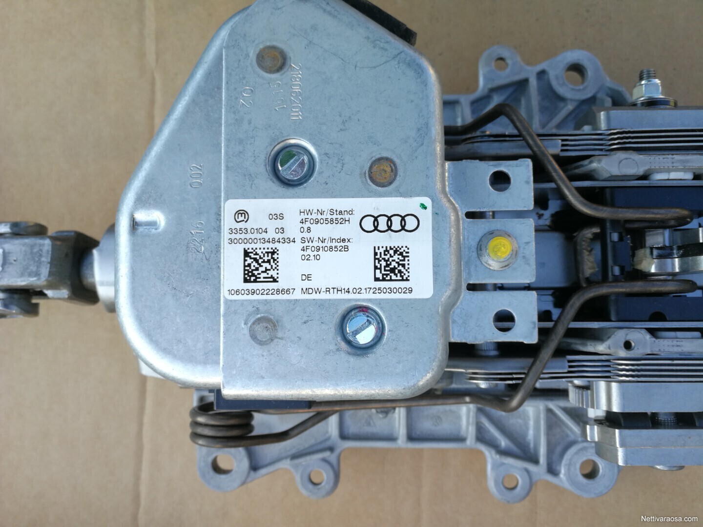 Nettivaraosa - Audi Q7 2013 - rattiakseli - Car spare parts - Nettivaraosa