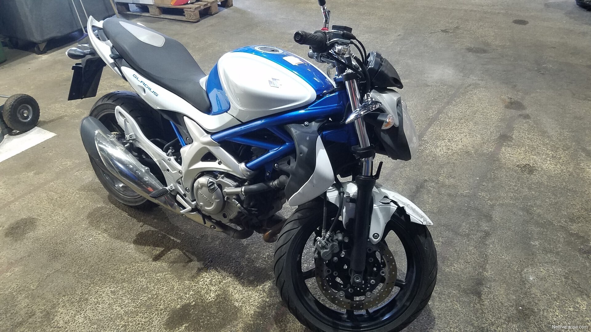 Suzuki svf gladius 650