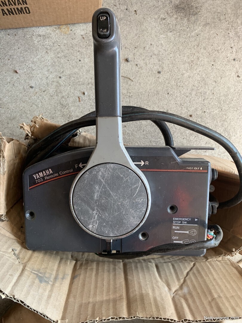 Nettivaraosa Yamaha 703 Kaukohallintalaite Veneen varusteet ja