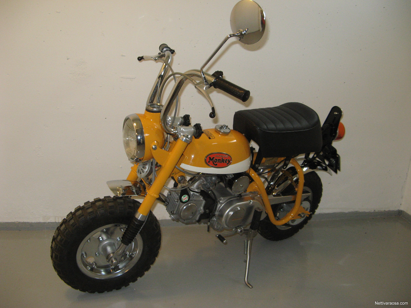 Nettivaraosa Honda monkey 1972 Z50A Jäykkäperä Moped spare parts and accessories