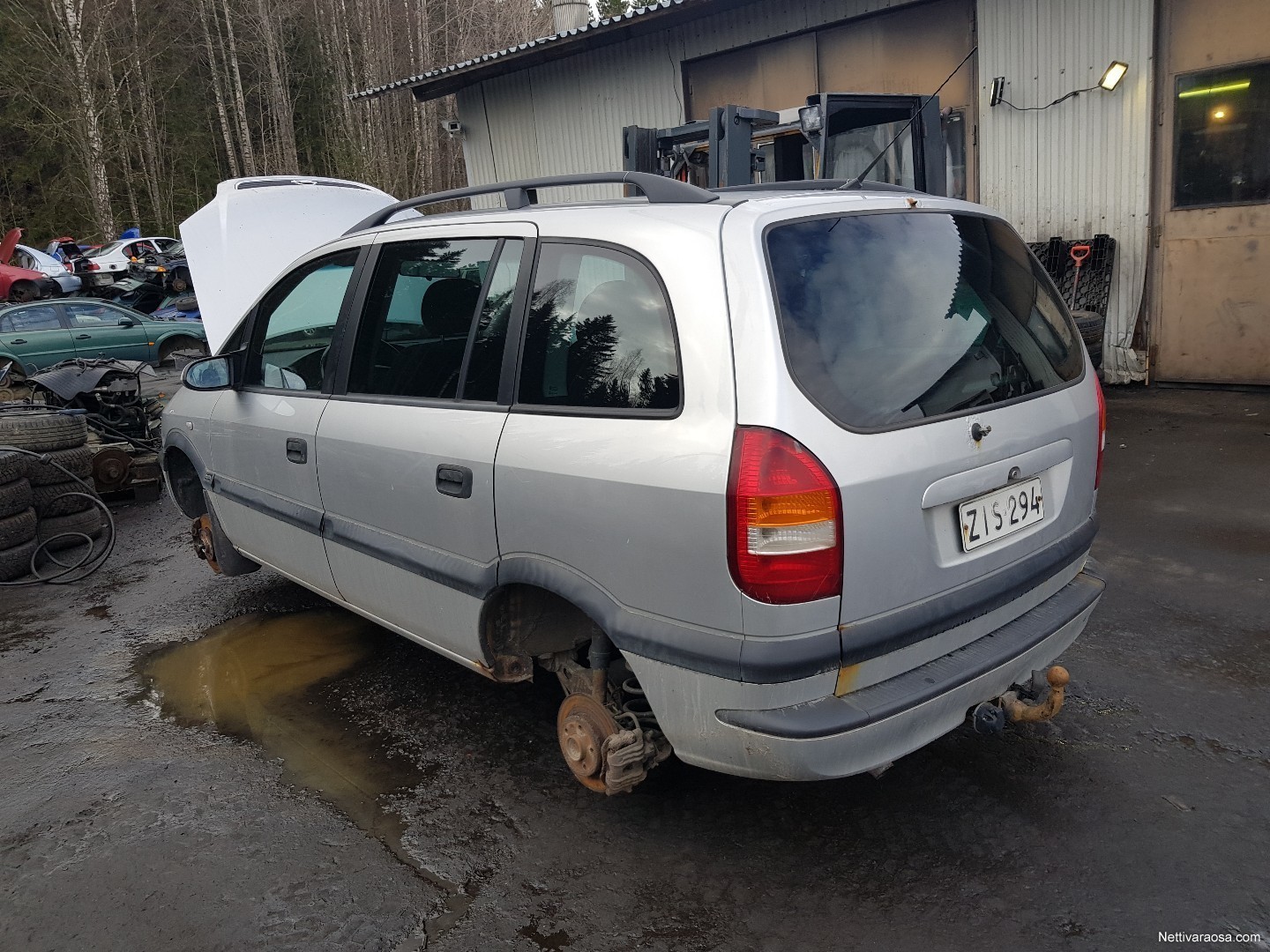 myydaan opel zafira myydaan opel zafira