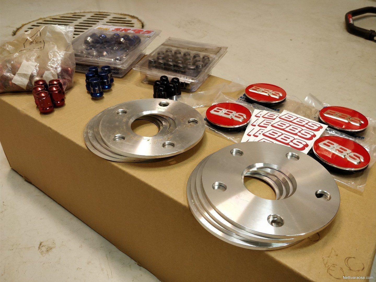 Nettivaraosa Muteki mutterit spacerit Tuning osat Nettivaraosa