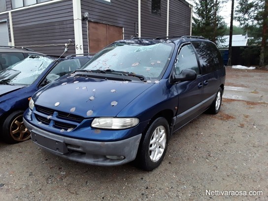 Chrysler voyager 2000 года