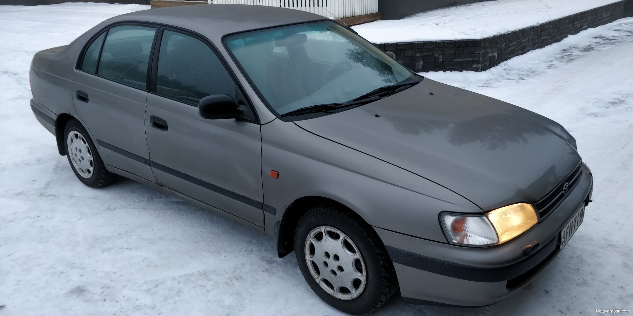 Toyota carina e 1996