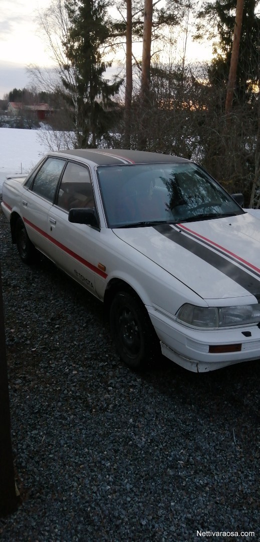 Toyota camry v20 1987