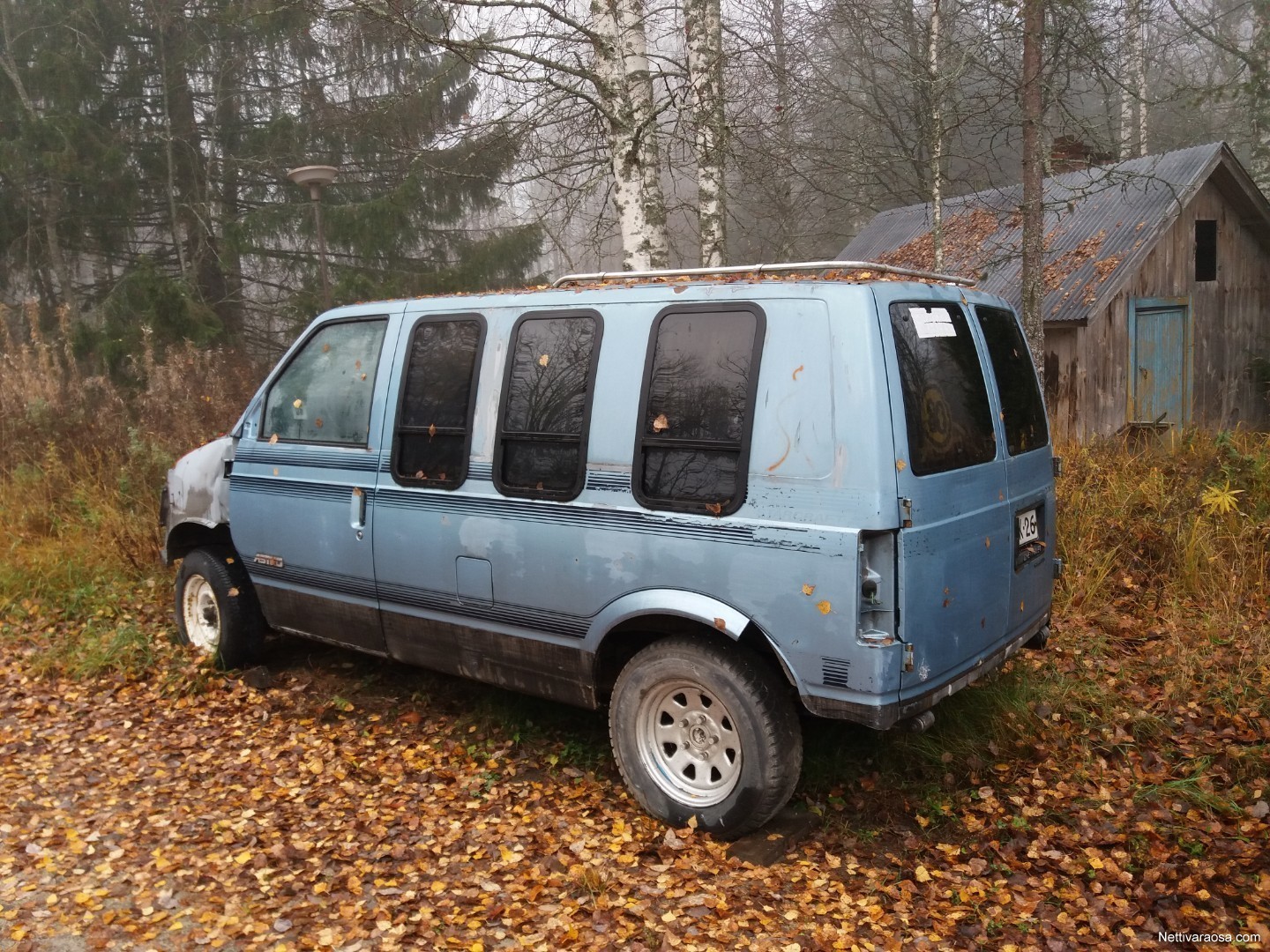 Chevrolet astro 2